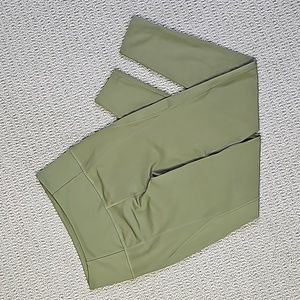 Girlfriend Collective High Rise Compression Leggings, Light Green, ladies size M